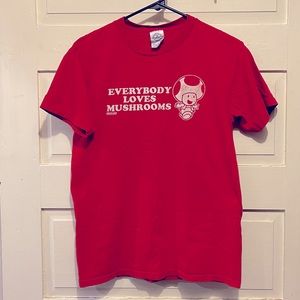 Nintendo Toad Everybody Loves Mushrooms TShirt